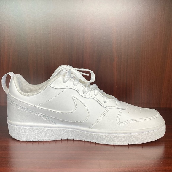 Nike White Sneakers - Picture 5 of 13